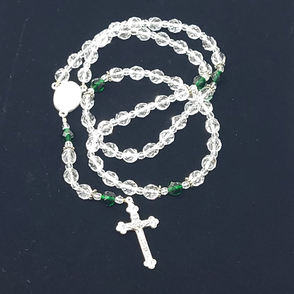 Vintage Catholic Rosary Clear & Green Glass Beads Religious Jewelry Nickel 7686